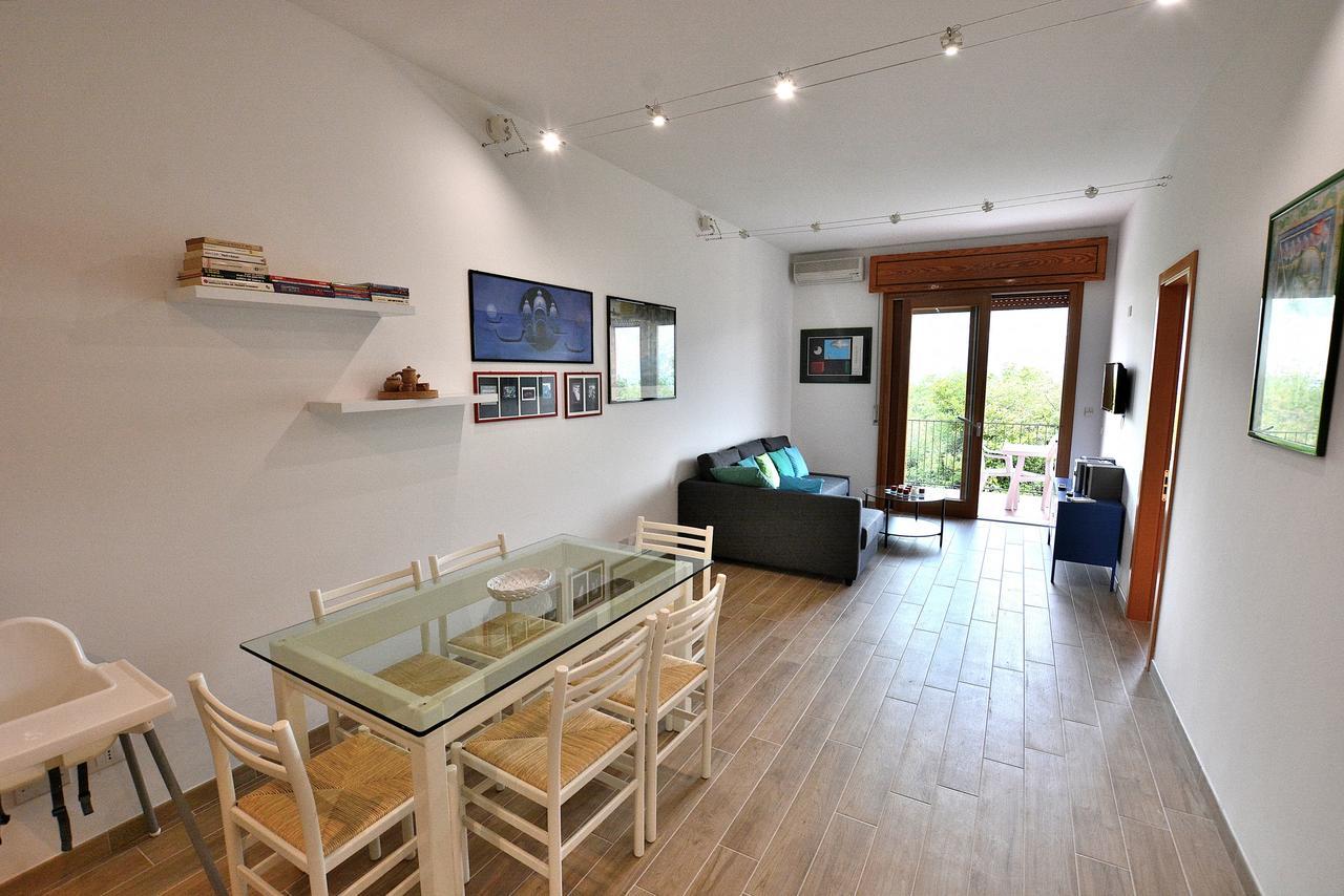 מאלצ'סינה Residenza Candor With Pool מראה חיצוני תמונה